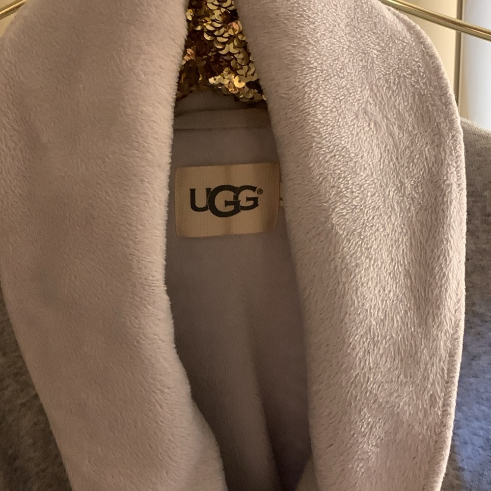New Ugg Robe - image 5
